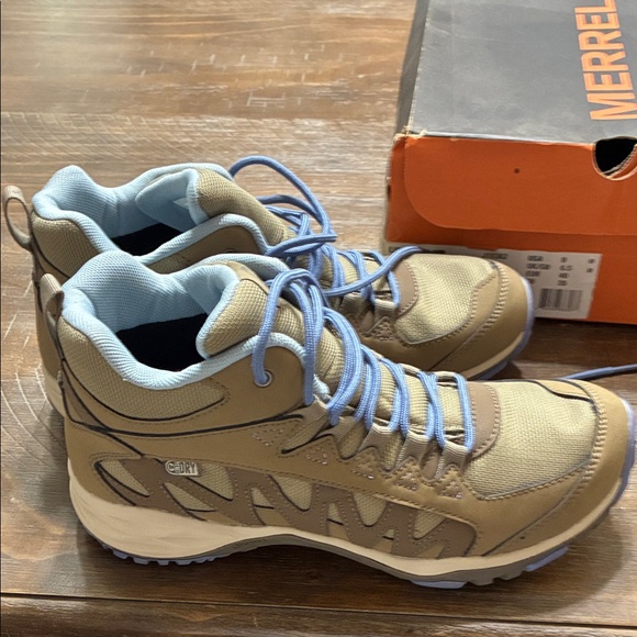 Merrell Lulea Mid Waterproof boots - Picture 1 of 8